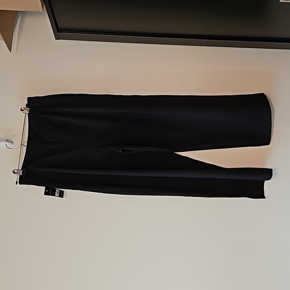 Lucky Brand Cropped Pants - Picture 3 of 5